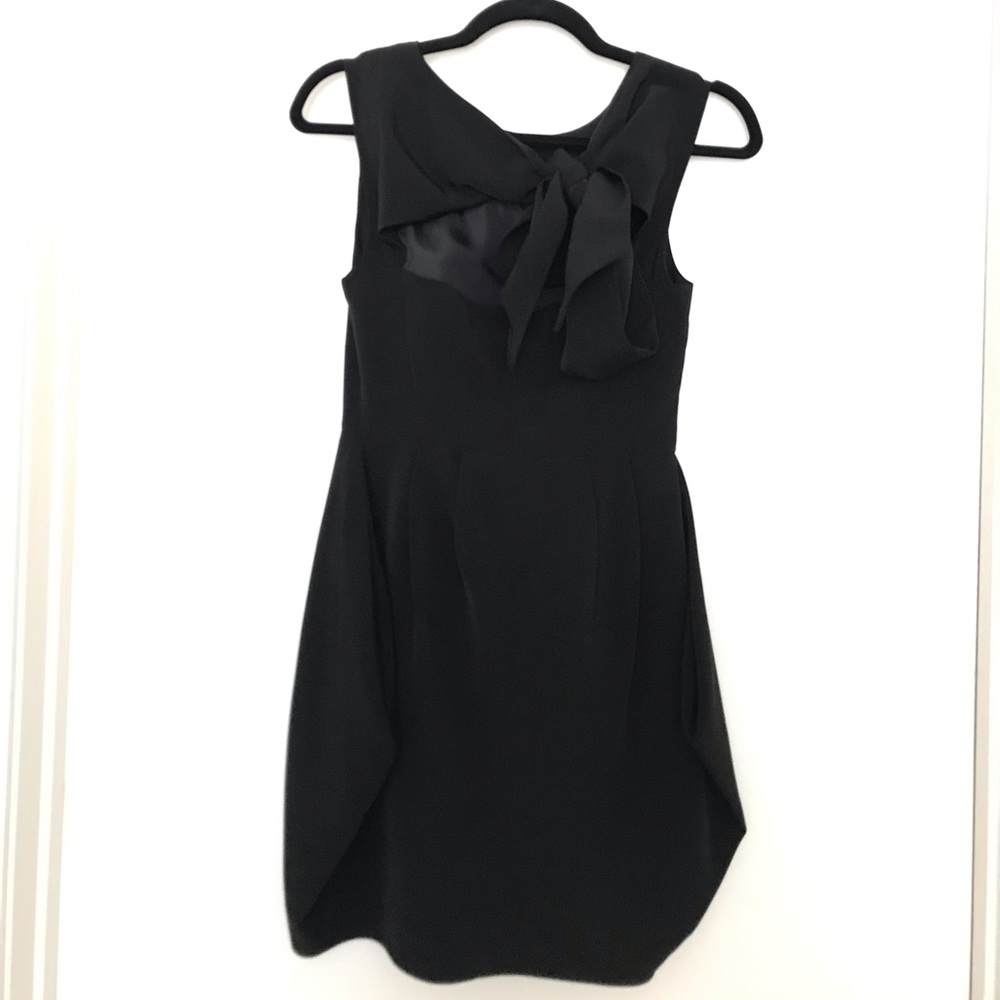 PERFECT little black dress! Audrey Hepburn style